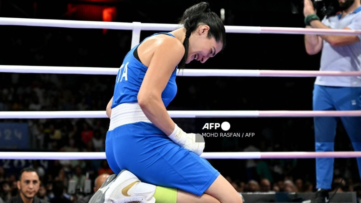 La Federación Internacional de Boxeo (IBA) anunció que recompensará económicamente "como una campeona olímpica" a la italiana Angela Carini.