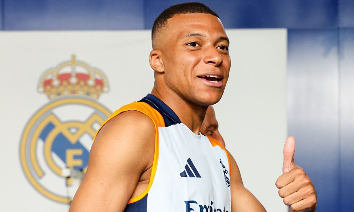 Aún sin una fecha prevista para su debut como madridista, el francés Kylian Mbappé tuvo su primera sesión de entrenamiento con el Real Madrid