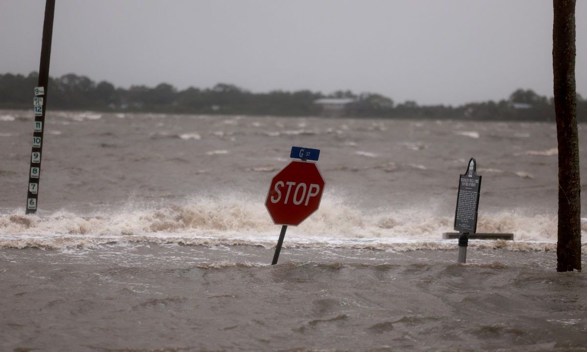 Tormenta tropical Debby se adentró en Georgia y amenaza con provocar "inundaciones catastróficas"