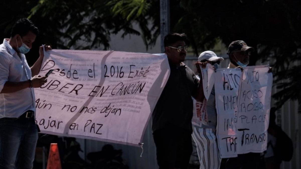 DEMANDA. Los choferes de esta aplicación llevan 6 años intentando operar en Cancún.