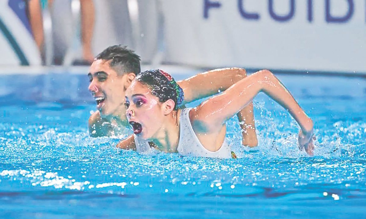 La dupla integrada por Diego Villalobos y Camila Argumedo conquistó el segundo lugar dentro del Campeonato Mundial Juvenil de Natación Artística realizado en Lima, Perú