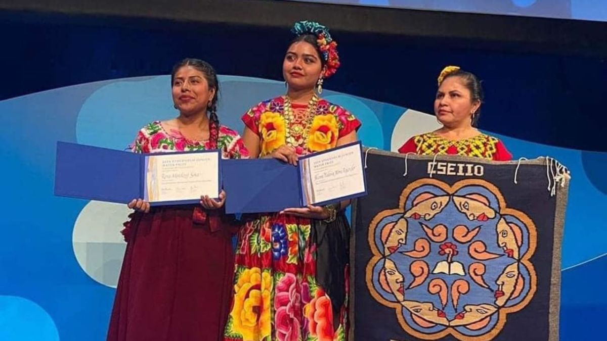 ESTOCOLMO. Las alumnas de 16 y 17 años recibieron un Diploma a la Excelencia por su proyecto de filtro casero.