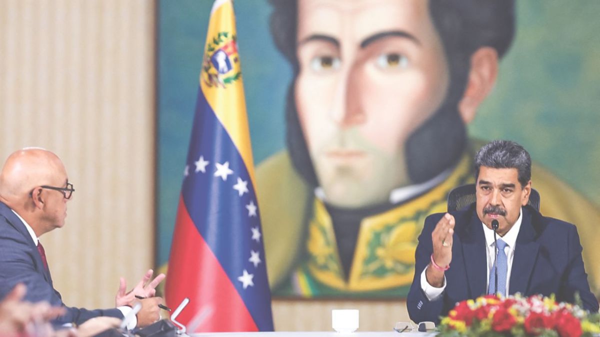 Opresión. El chavismo impulsa una regulación para redes sociales, mientras Maduro denuncia un ‘golpe de Estado ciberfascista’.