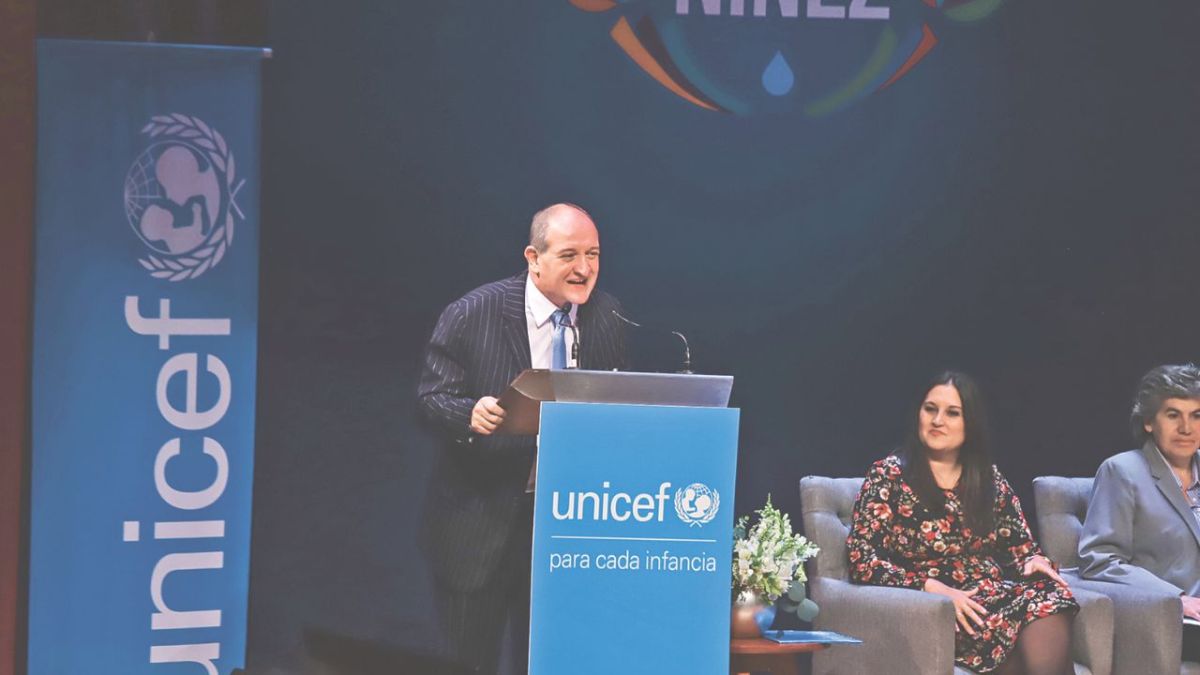 Testimonio. Fernando Carrera, representante de la Unicef, destacó la importancia de invertir en la niñez para que las sociedades prosperen.