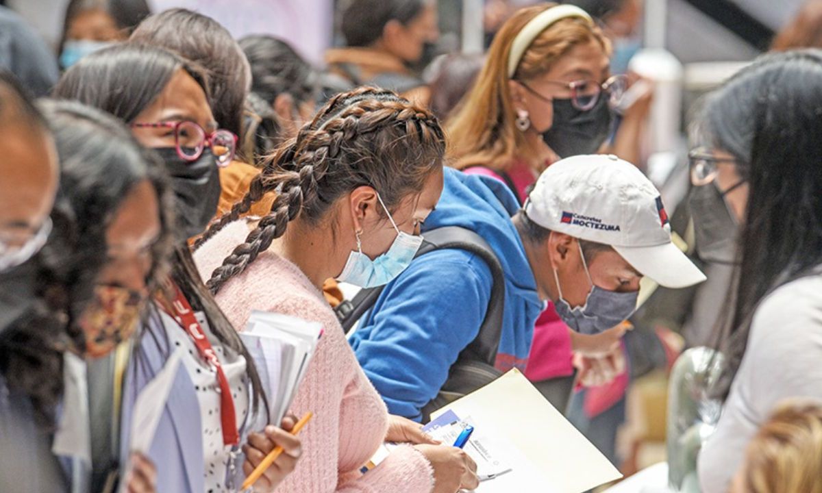 Hasta 67% de los mexicanos consideran que las bolsas de trabajo en línea son la opción más eficaz para conseguir empleo, de acuerdo con un estudio elaborado por la plataforma OCC