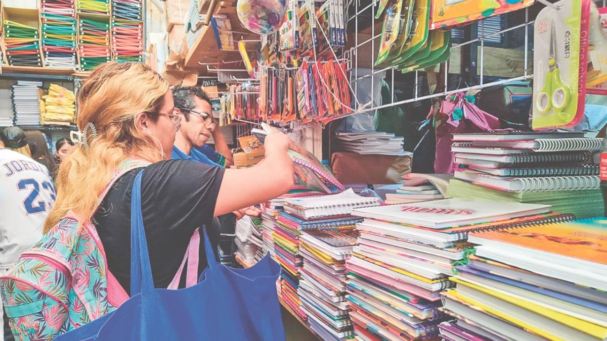 Seguridad. Los policías reforzarán la vigilancia en mercados, tianguis y tiendas mayoristas.