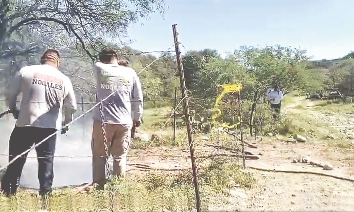 Luego de haber encontrado un pozo que utiliza el crimen como crematorio clandestino en Nogales, Sonora, madres buscadoras no pudieron acceder al predio para exhumar los resto