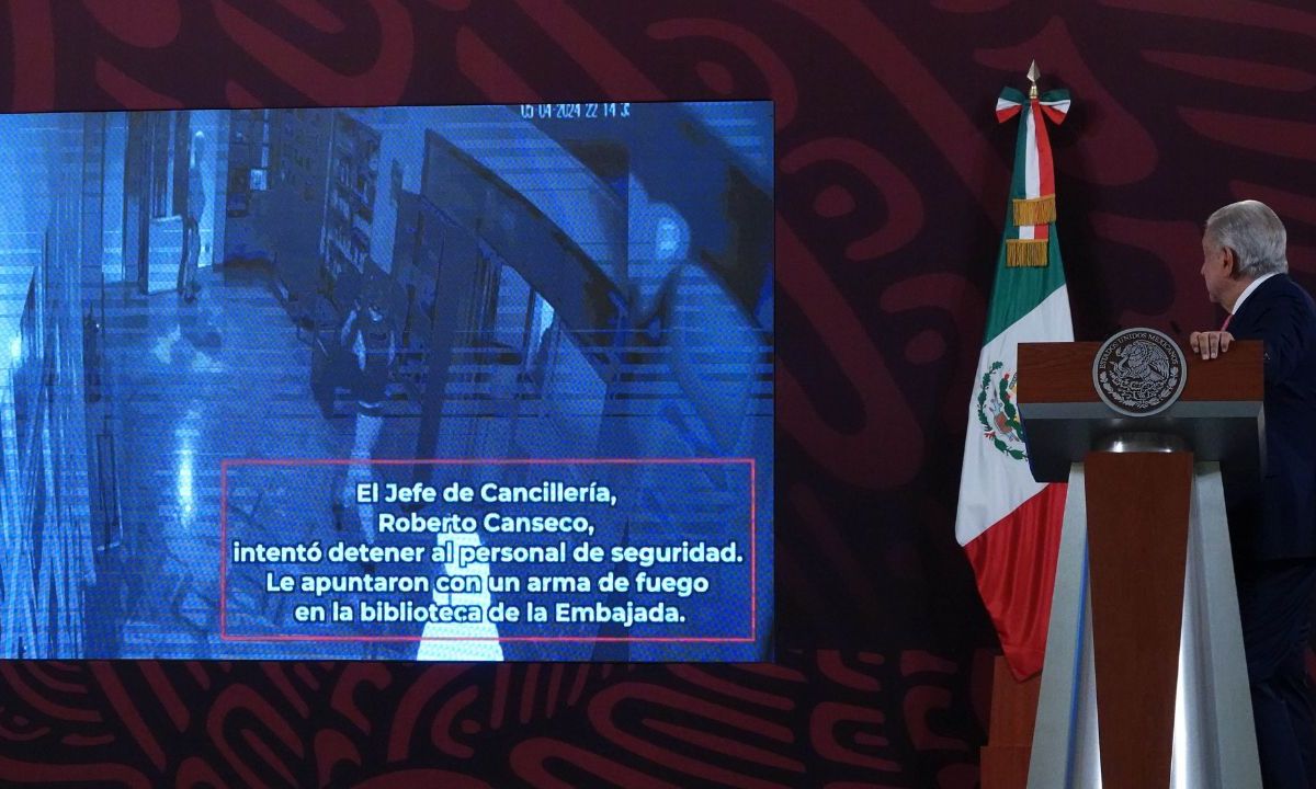 Complot. El gobierno de México se quejó ante instancias internacionales ante la irrupción de su embajada en Ecuador.