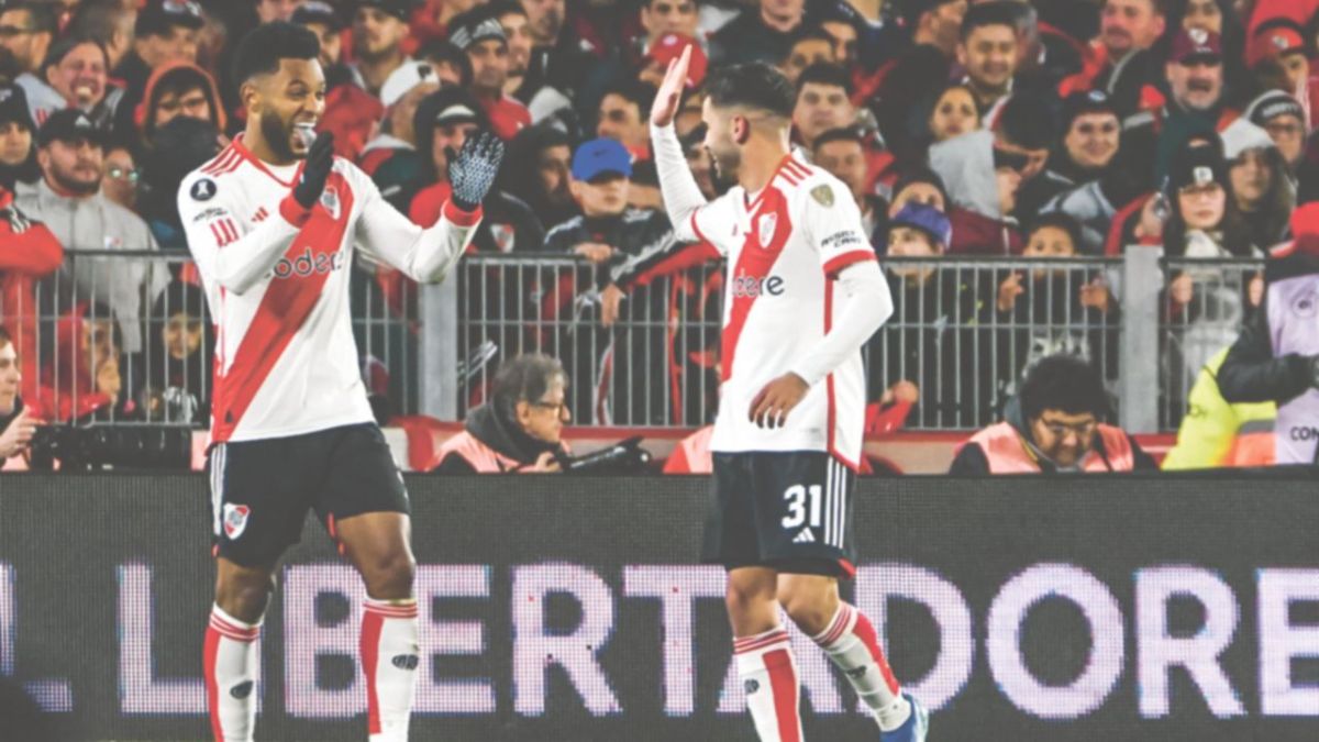 Con goles de Miguel Borja y Santiago Simón, River Plate confirmó su avance a los cuartos de final en la Copa Libertadores, tras vencer 2-1