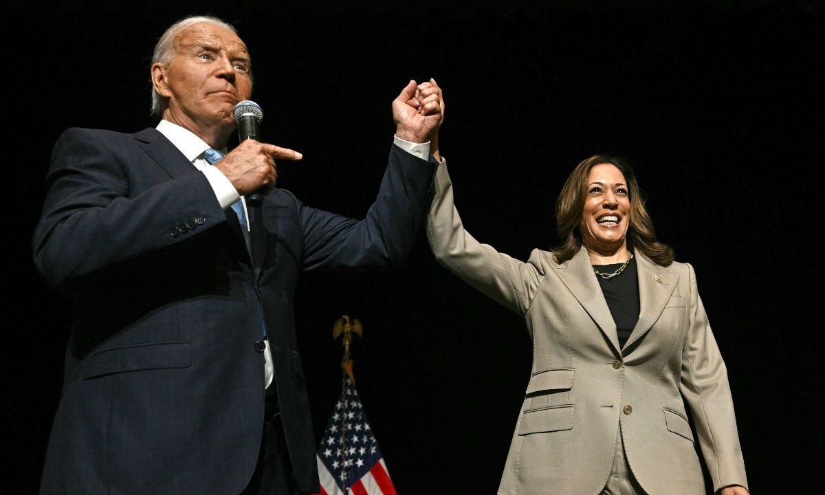 CANDIDATA. Biden dejó claro que confía plenamente en Harris, enviando un mensaje a los votantes de que ella es la opción segura.