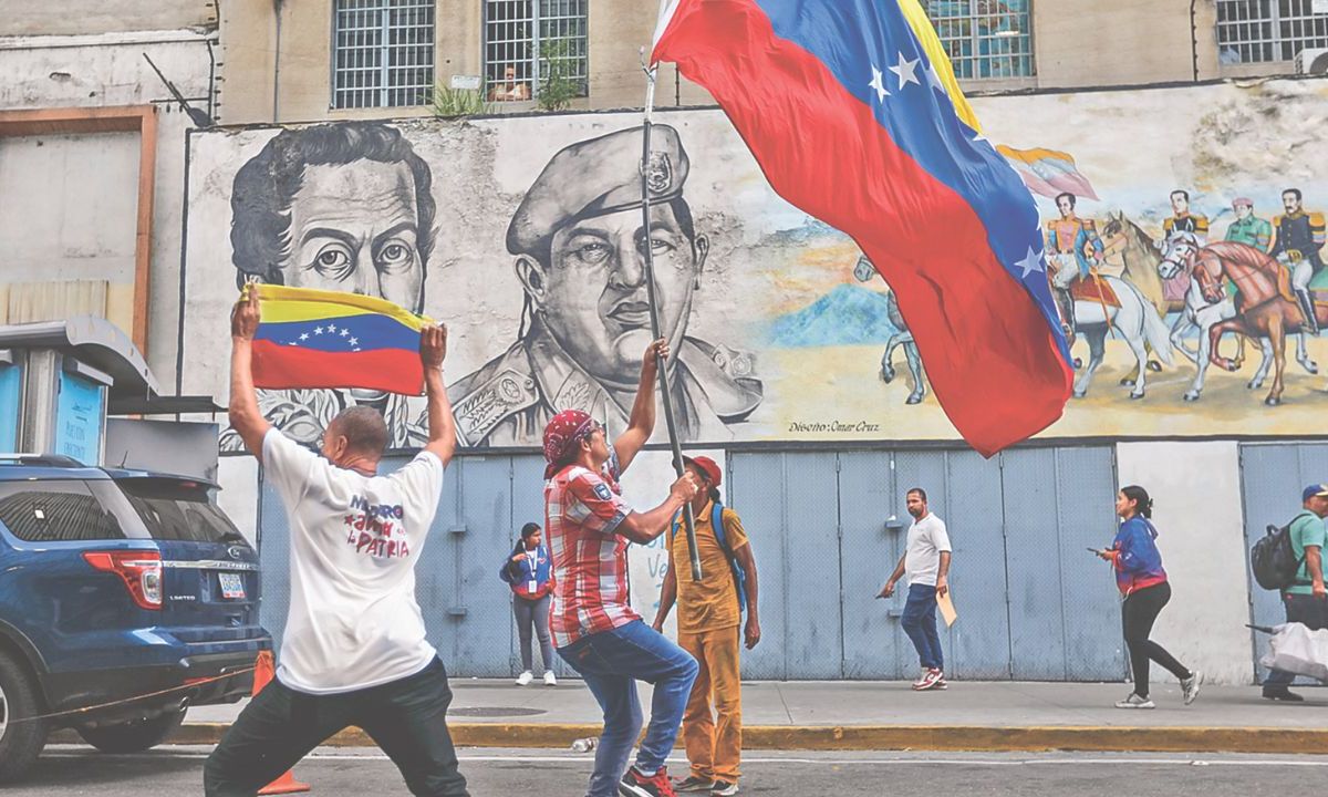 COACCIÓN. La creciente represión en Venezuela, evidenciada por la detención de varios periodistas, es una señal alarmante de un régimen que se aferra al poder a costa de derechos fundamentales.