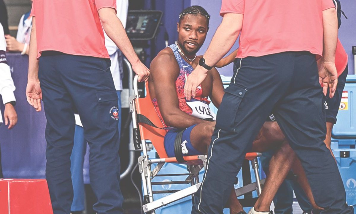 El atletismo olímpico vibró con la victoria del botsuano Letsile Tebogo en los 200 metros ante Noah Lyles, quien reveló luego tener Covid-19 durante sus competencias