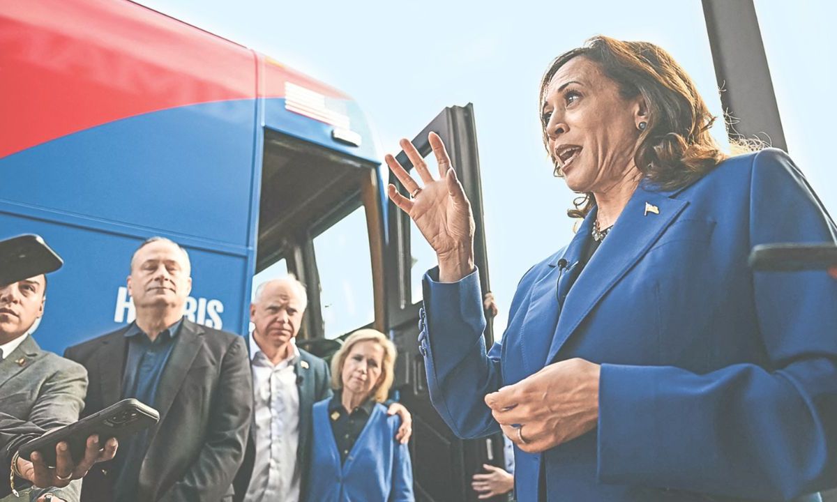 La vicepresidenta de Estados Unidos, Kamala Harris, inició una crucial gira en autobús por Pensilvania, un estado decisivo en las elecciones presidenciales de noviembre