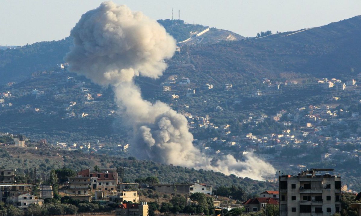 CONFRONTACIÓN. La reciente escalada incluye un sobrevuelo de cazas israelíes sobre Beirut y el lanzamiento de cohetes desde la Franja de Gaza.