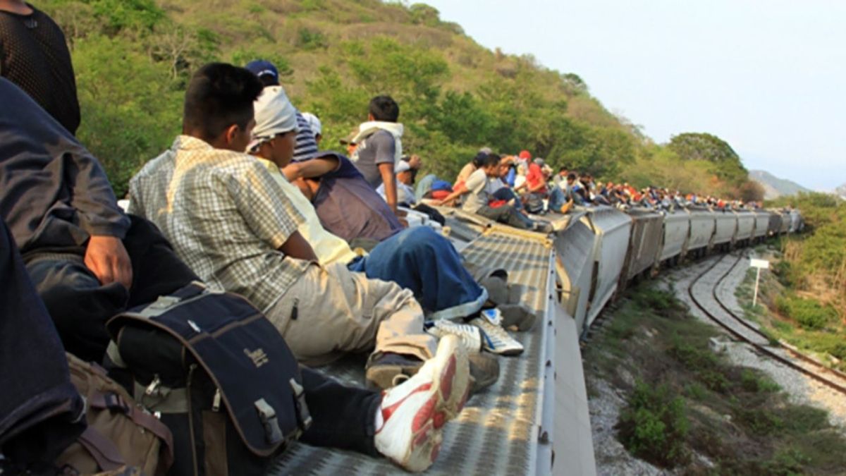 Culiacán. El flujo de indocumentados por el estado va en aumento, alerta catedrático de la UAS.