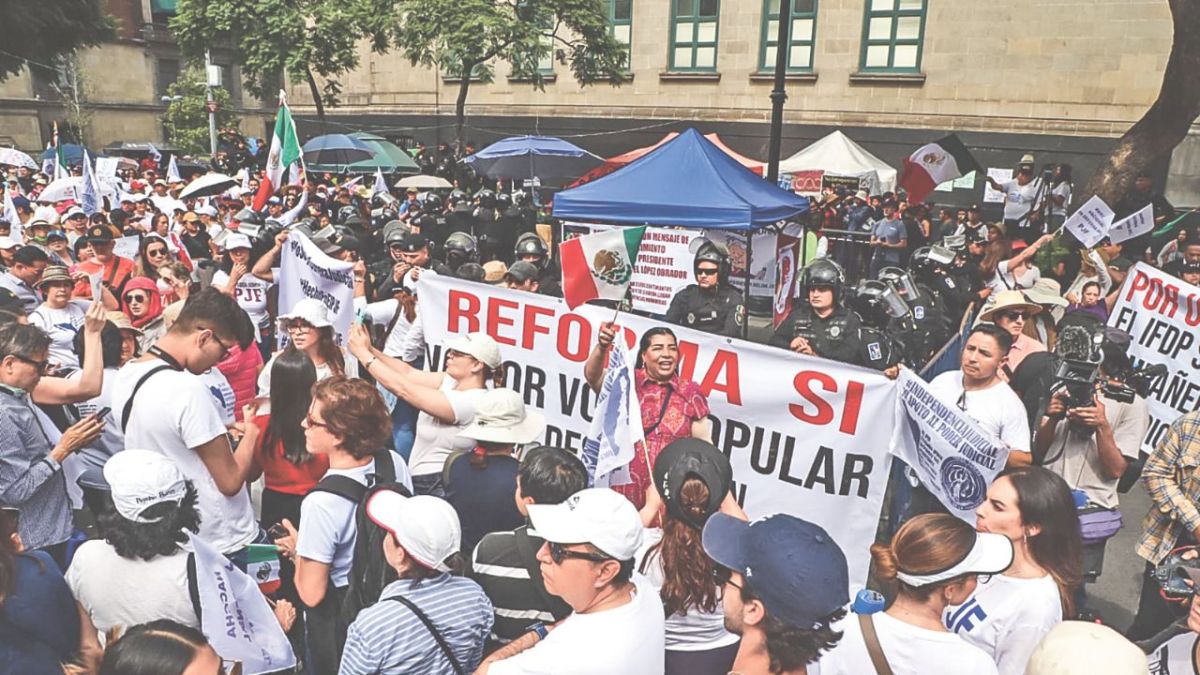 “El dictamen que se ha presentado para esta reforma es un atentado a la democracia de nuestro país, desconoce el trabajo realizado y desprecia los derechos humanos” - María Emilia Molina/Magistrada