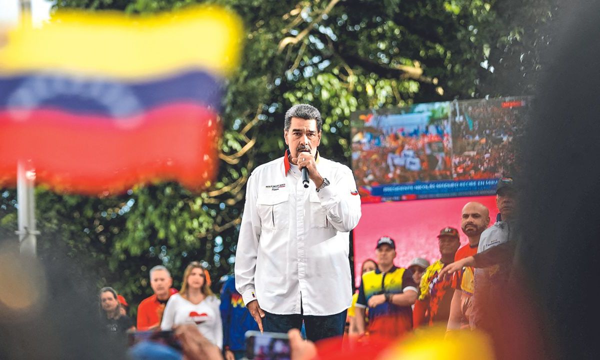 CONTROL SOCIAL. El uso de VeneApp para denunciar opositores marca una escalada preocupante en la represión tecnológica de Maduro.