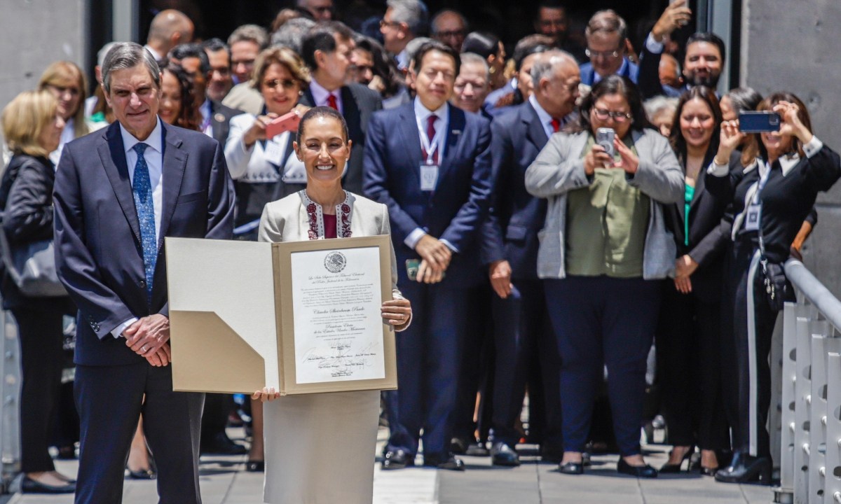 Foto: Miguel Martinez/ Después de 200 años y 65 hombres, por primera vez una mujer asumirá el cargo de titular del Ejecutivo federal