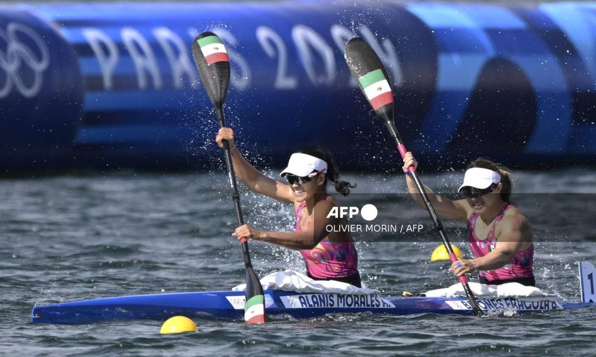 Las mexicanas Karina Alanís y Beatriz Briones se instalaron en el Top 10 en la modalidad de kayak doble de 500m, en Canotaje esprint.