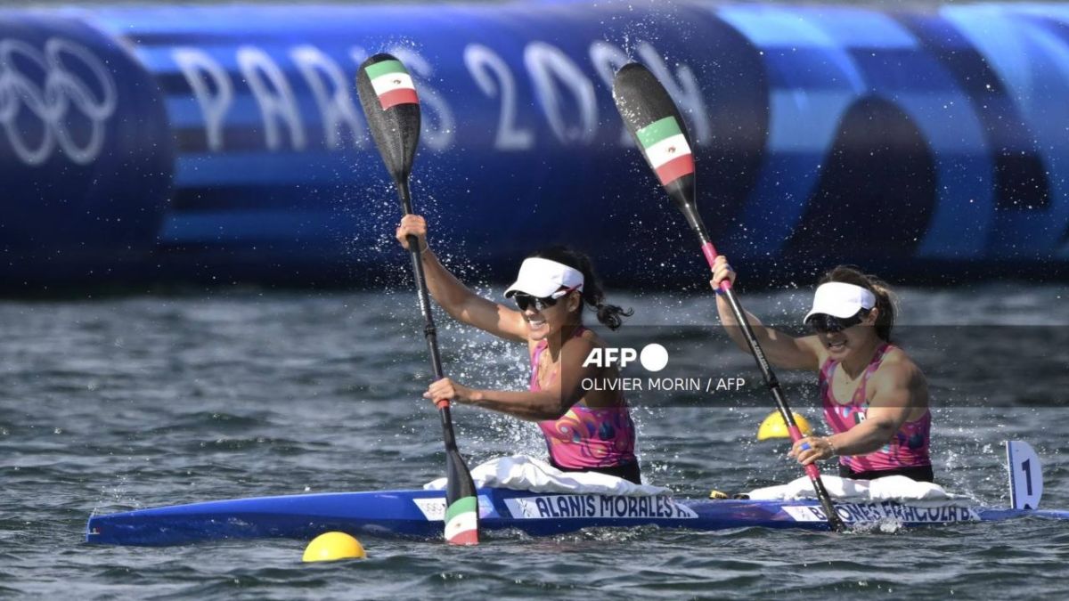 Las mexicanas Karina Alanís y Beatriz Briones se instalaron en el Top 10 en la modalidad de kayak doble de 500m, en Canotaje esprint.