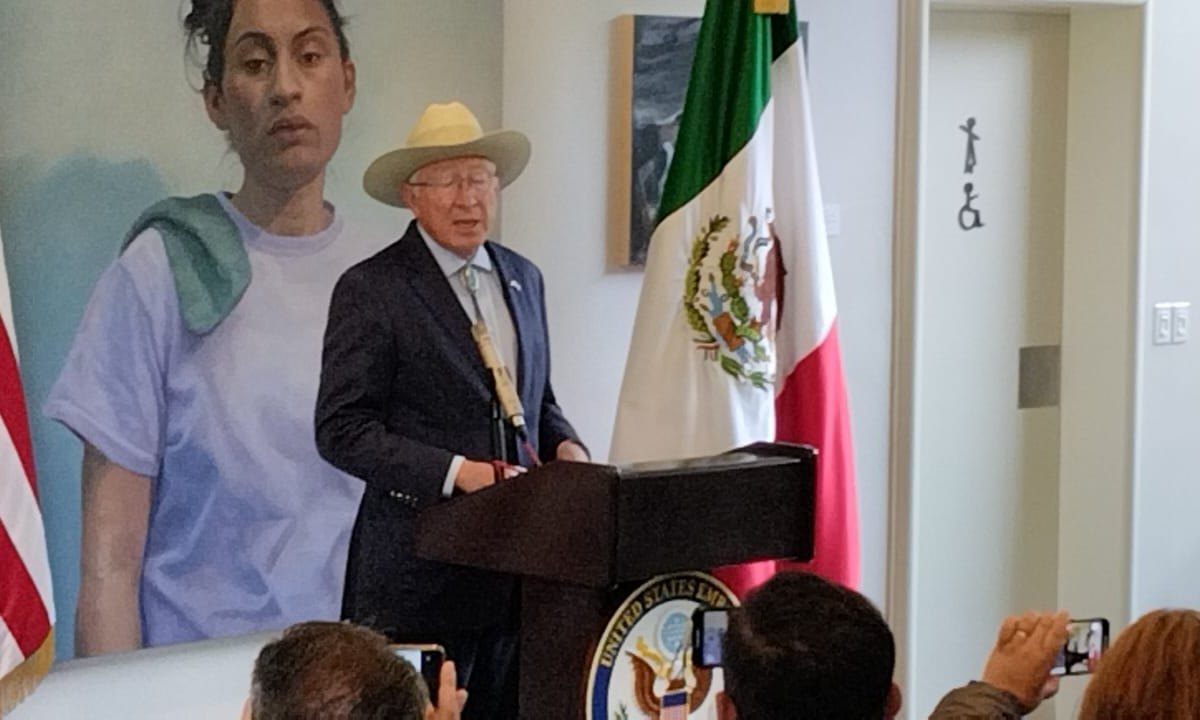 El Embajador de Estados Unidos, Ken Salazar, apoya la reforma al Poder Judicial, pero que preocupa la elección para los juzgadores.