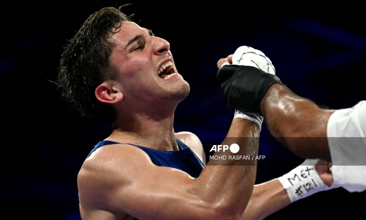 Marco Verde cae ante Asadkhuja Muydinkhujaev en la final de peso Welter en París 2024