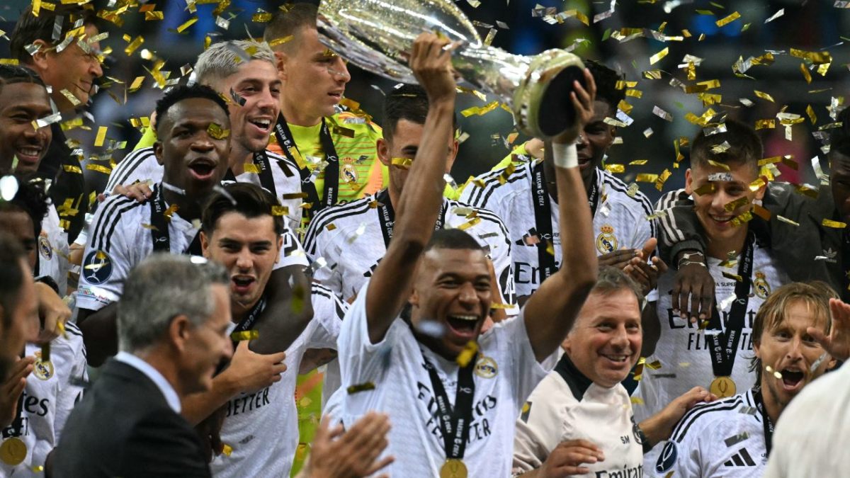 Real Madrid ganó la Supercopa de Europa al vencer al Atalanta, este miércoles, con gol incluido de su nuevo refuerzo Kylian Mbappé