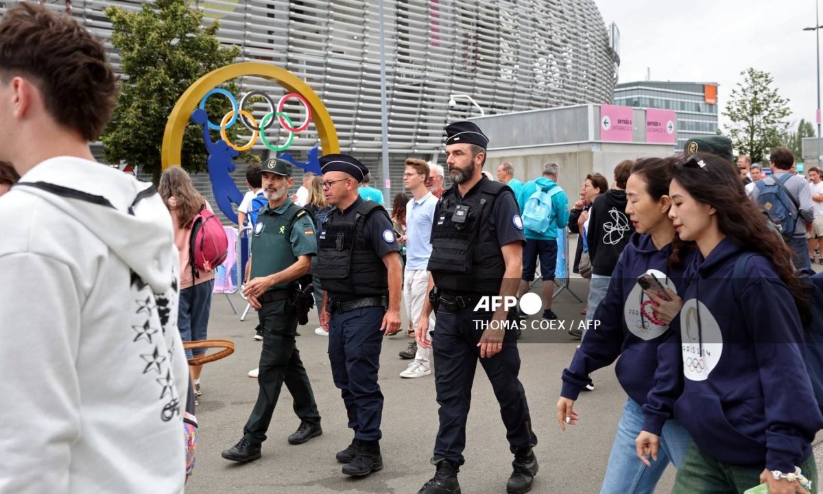 Hasta 25 mil policías y gendarmes serán movilizados para garantizar la seguridad durante los Juegos Paralímpicos de París 2024