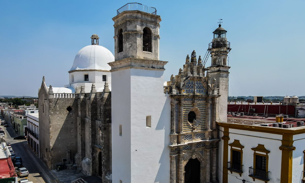 rehabilitan barrios de Campeche