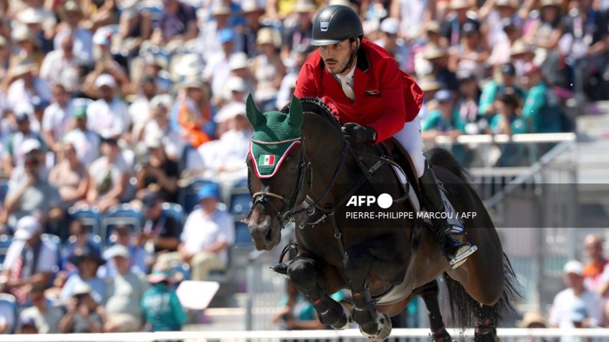 El mexicano Andrés Azcárraga, junto con su caballo Contendros 2, clasificó a la final de Salto ecuestre en los Juegos Olímpicos de París 2024.