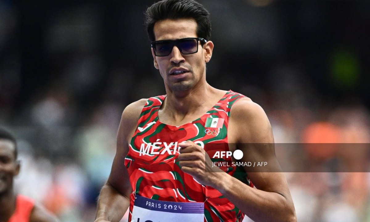 El mexicano Tonatiú López no logró avanzar a la final de los 800m en Atletismo y así termina su participación en París 2024.