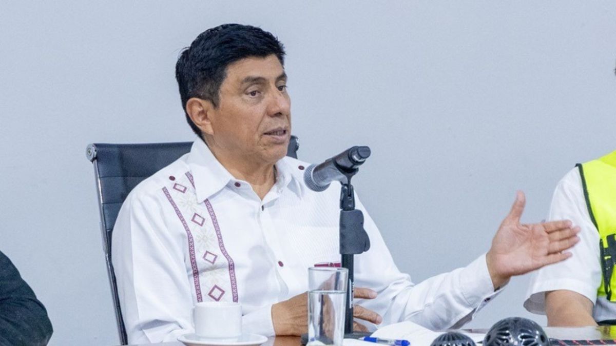 Ante huracán “John”, instala Salomón Jara sesión permanente del Consejo Estatal de Protección Civil