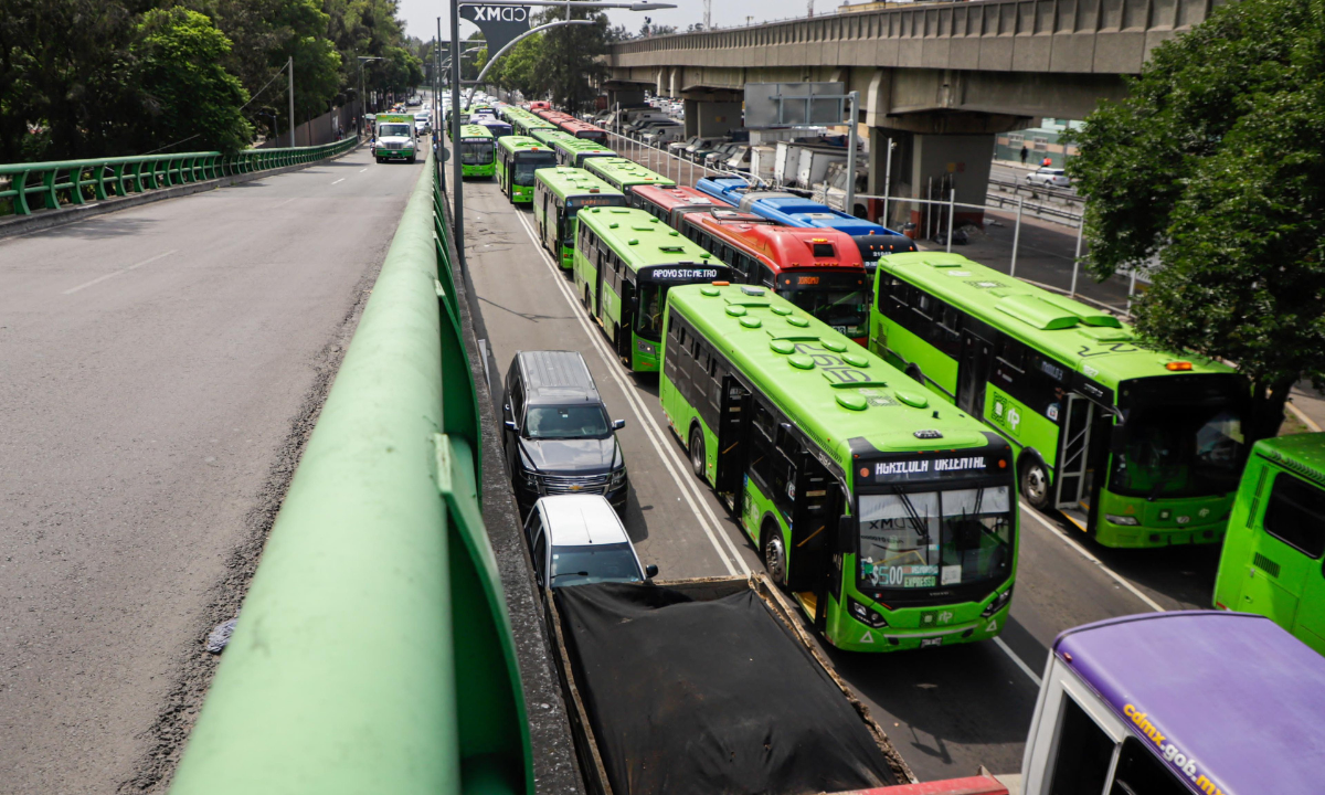 Suspensión de apoyo del Metrobús