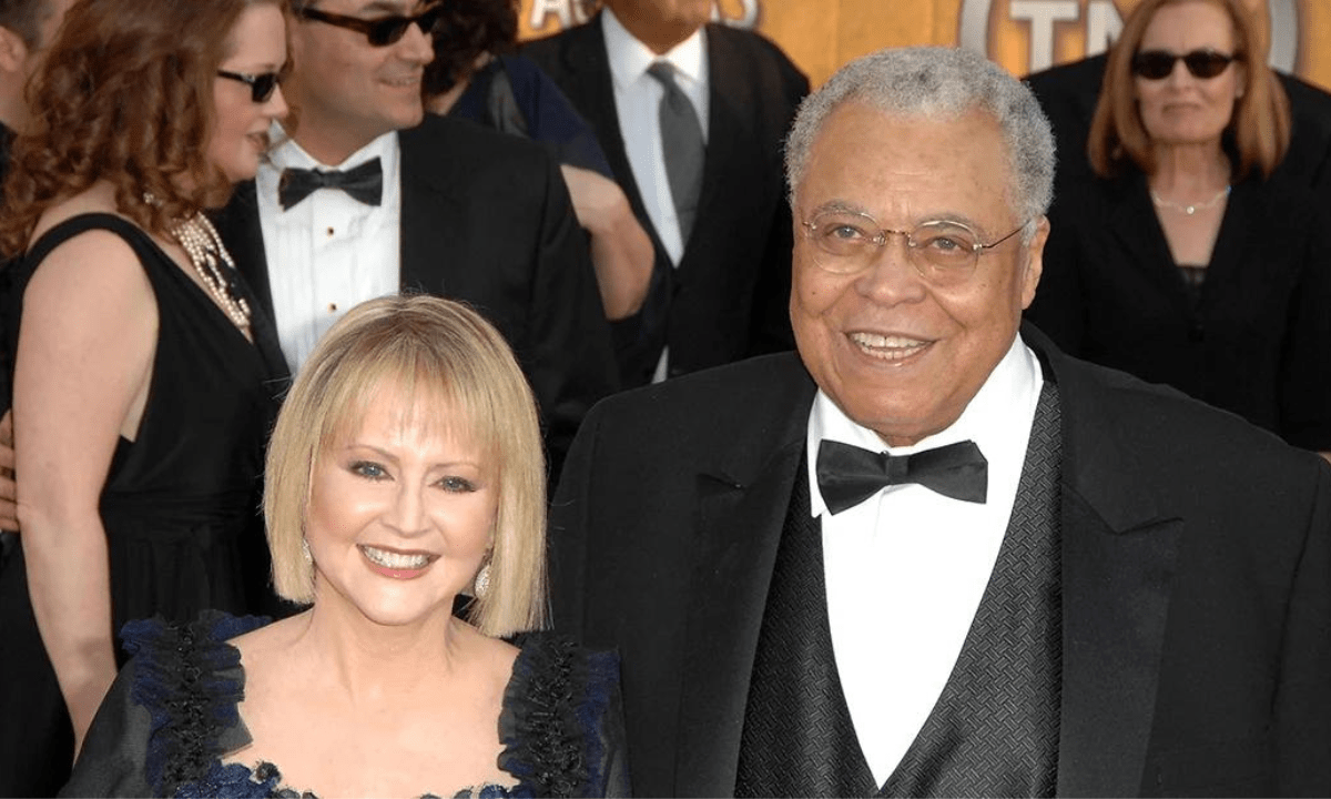 Muere James Earl Jones