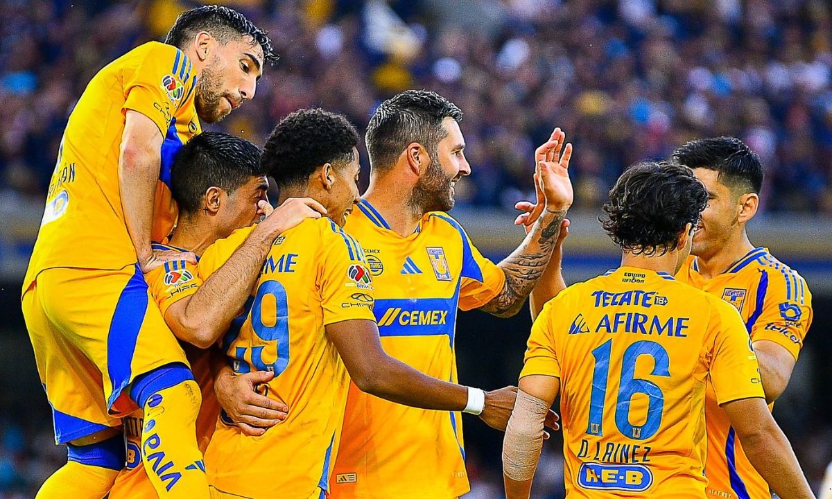 Viniendo de atrás, Tigres domina a Pumas en Ciudad Universitaria