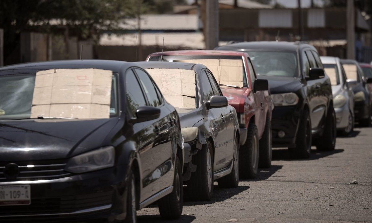 Días antes de dejar el cargo, AMLO extendió el decreto que regulariza la introducción de autos usados en la frontera hasta 2026.