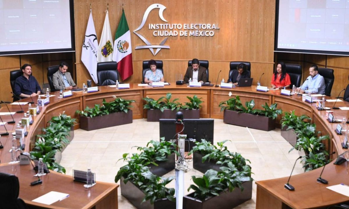 Gestión. Estos órganos colegiados, auxiliares del Consejo General, tendrán una nueva integración para los dos próximos dos años.