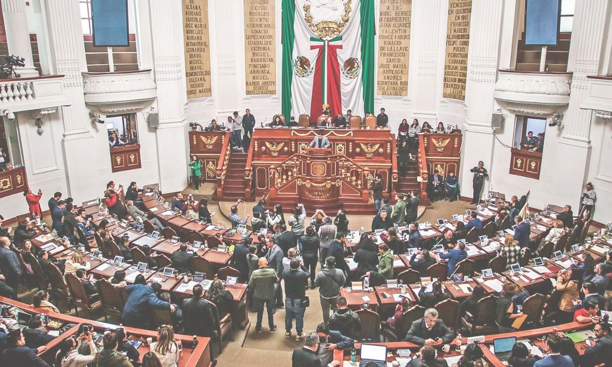 Mayoría. La entidad que más votos a favor registró fue el Congreso de la Ciudad de México contando con 43 en pro de la aprobación y 19 en contra.