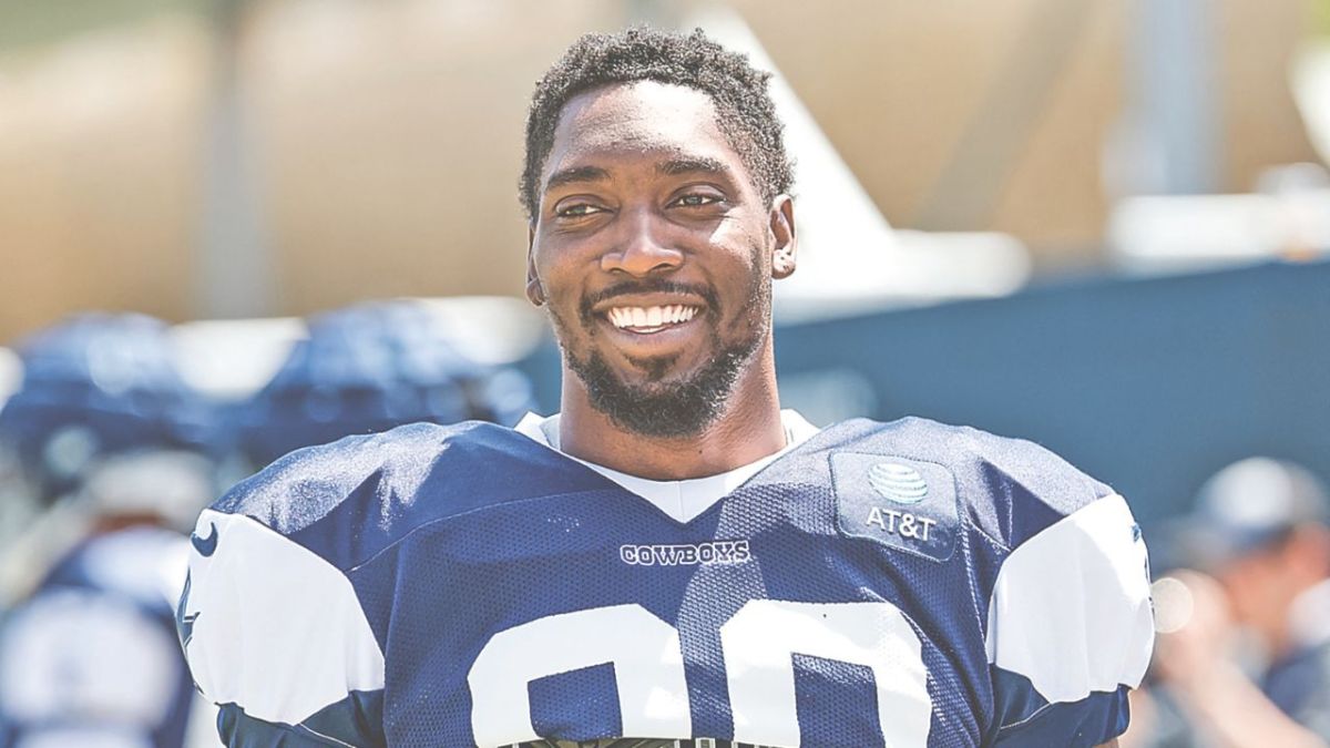 Tras sufrir una lesión en el encuentro del pasado jueves ante los Gigantes de Nueva York, el ala defensiva de Dallas, Demarcus Lawrence, apunta a estar de baja con el equipo de Texas