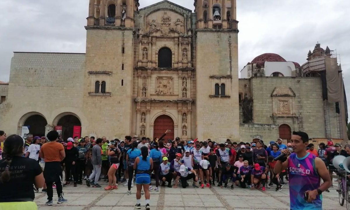 OAXACA. La carrera en apoyo a la corredora Isidra Torres fue por las calles de la capital. 