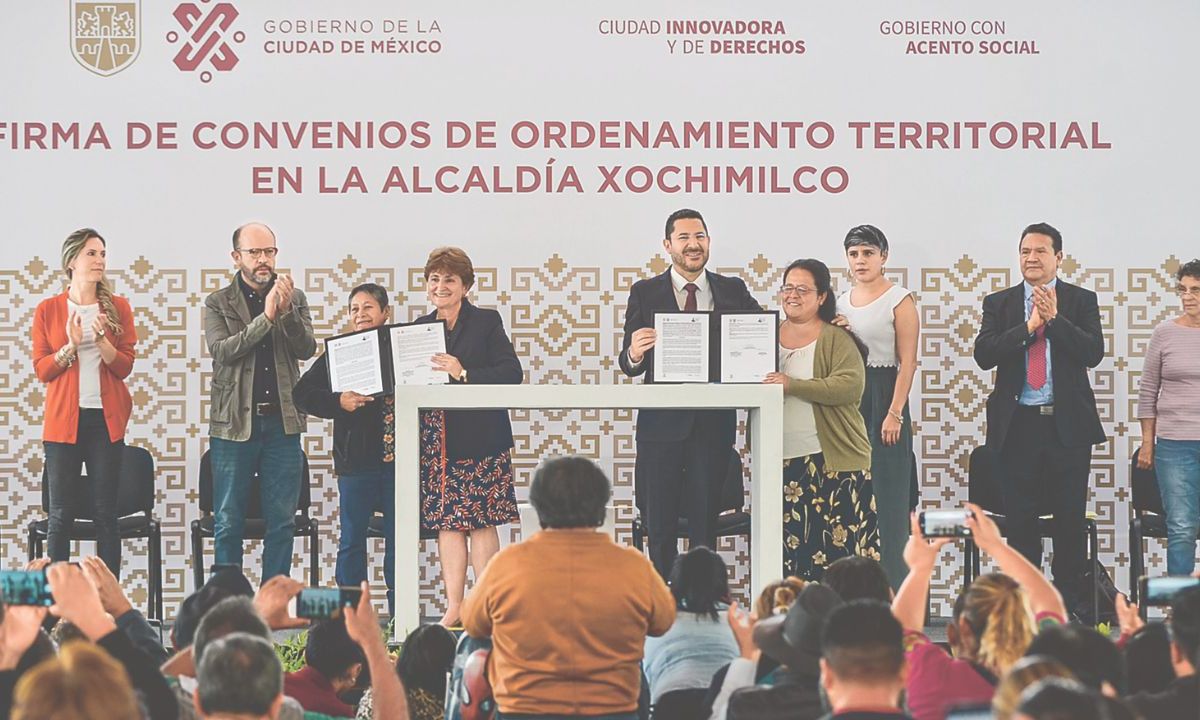 Advertencia. El mandatario local dijo que este ordenamiento territorial dará seguridad a las personas y al medio ambiente en la alcaldía.