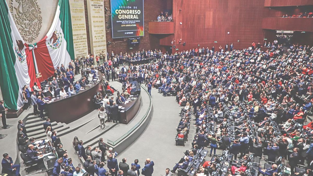 Ricardo Monreal, dijo que esperarán a que “la sensatez y la cordura regrese a los inconformes” y retiren el bloqueo al Palacio Legislativo de San Lázaro.