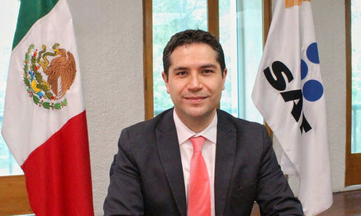 Antonio Martínez Dagnino, actual titular del Servicio de Administración Tributaria (SAT) continuará en el mismo cargo, así como gran parte del equipo de Hacienda