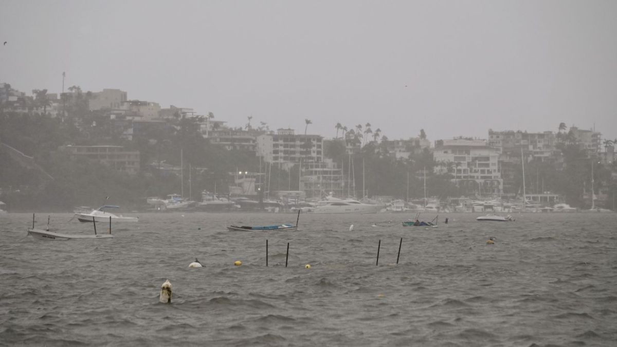 PREVISIONES. El Gobierno de Florida declaró estado de emergencia en 61 de los 67 condados y movilizó a la Guardia Nacional