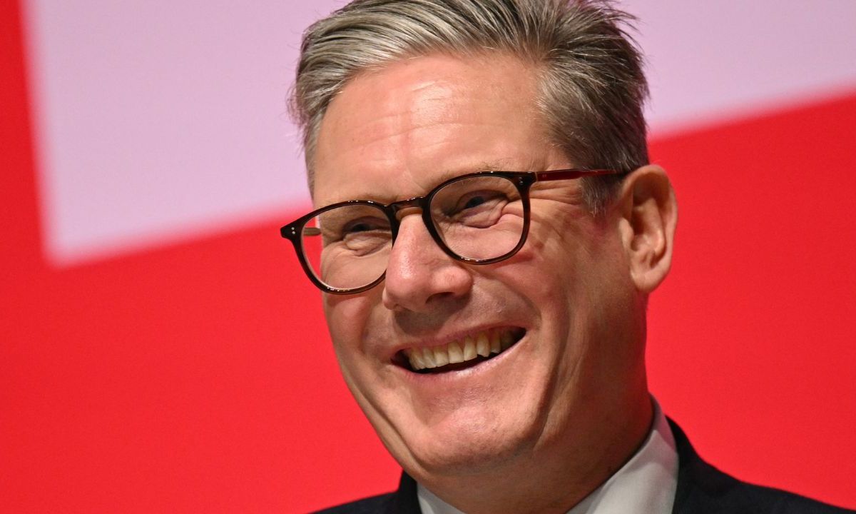 Keir Starmer, prometió proteger los servicios públicos y descartó medidas de austeridad el domingo en declaraciones a medios británicos,