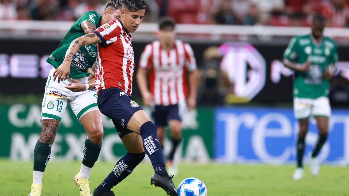 Guadalajara retomó la senda del triunfo al vencer 2-0 a León en Jalisco y con ello alcanzó los 14 puntos dentro del Apertura 2024 de la LigaMX