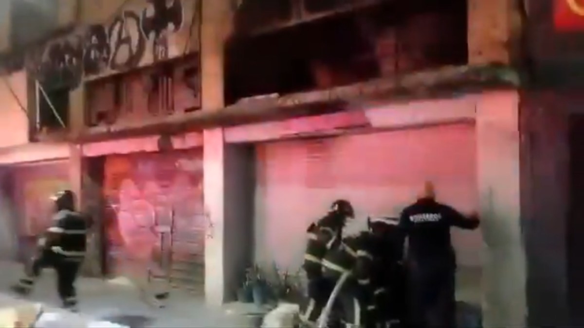 Foto: Captura de Pantalla/ Hombre provoca incendio en bar de la zona de Garibaldi