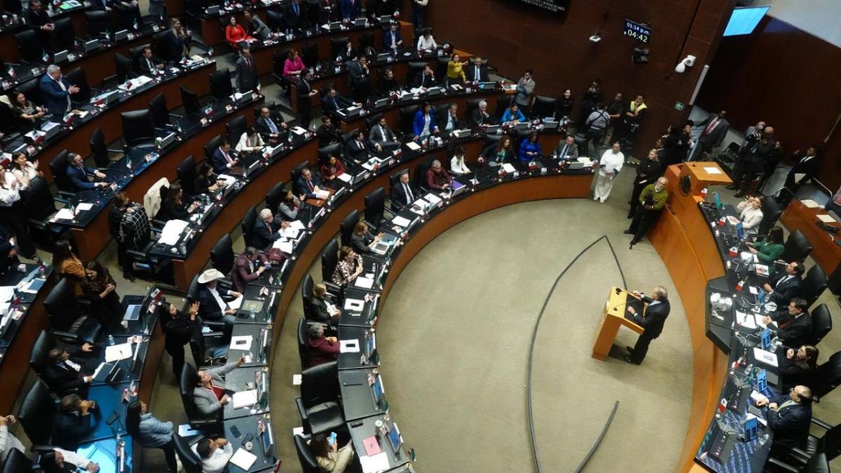 Modifican en comisiones del Senado iniciativa de Claudia Sheinbaum