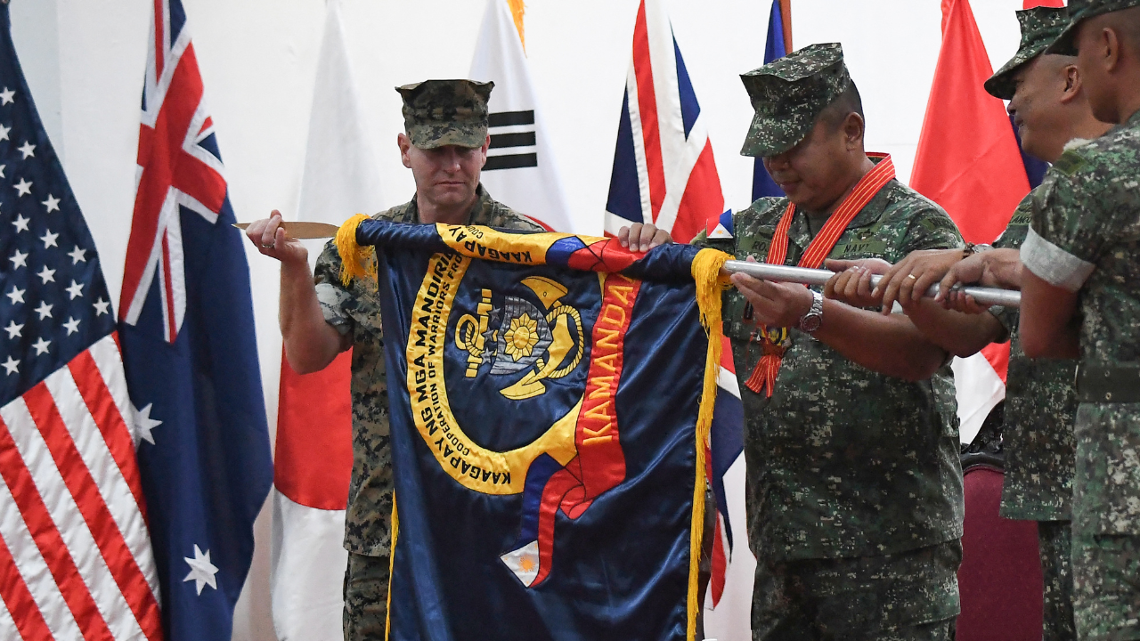 US and Philippine Marines begin joint exercises amid tensions with China