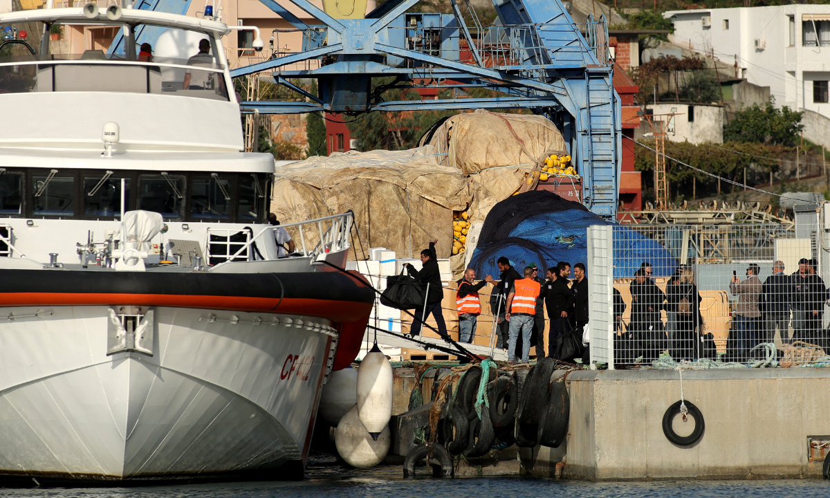 Italia aprueba decreto de ley para fortalecer centros de inmigrantes en Albania